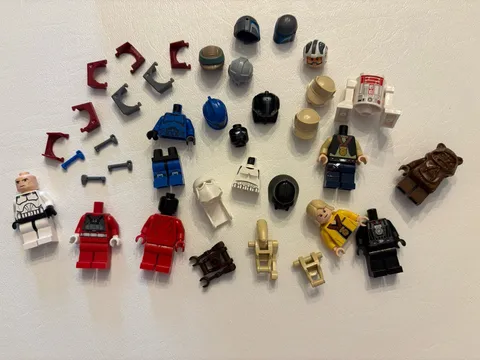 Official LEGO Star Wars Minifigure/Parts lot Stormtrooper Skywalker Hans & more