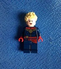 LEGO® Minifig sh226 - Captain Marvel - Red Sash