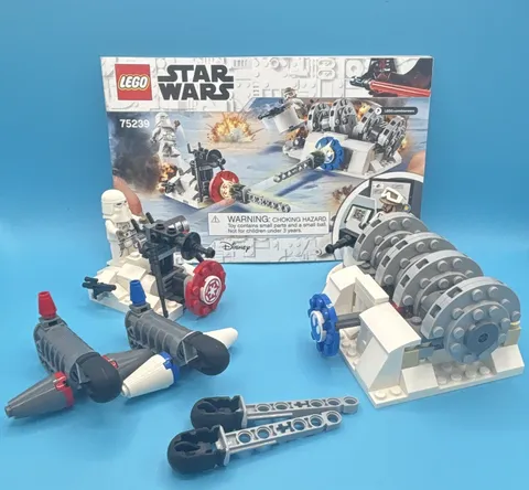 LEGO Star Wars 75239 Battle Hoth Generator Attack Retired complete w/ instr.