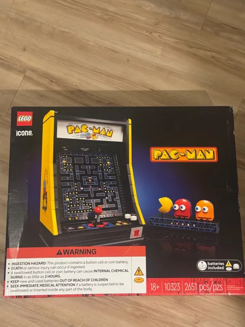 LEGO Icons: PAC-MAN Arcade (10323)