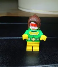 ​LEGO Marvel Super Heroes X-Men Rogue Minifigure - Set 76022 sh103