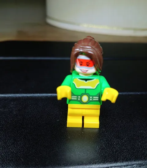 ​LEGO Marvel Super Heroes X-Men Rogue Minifigure - Set 76022 sh103