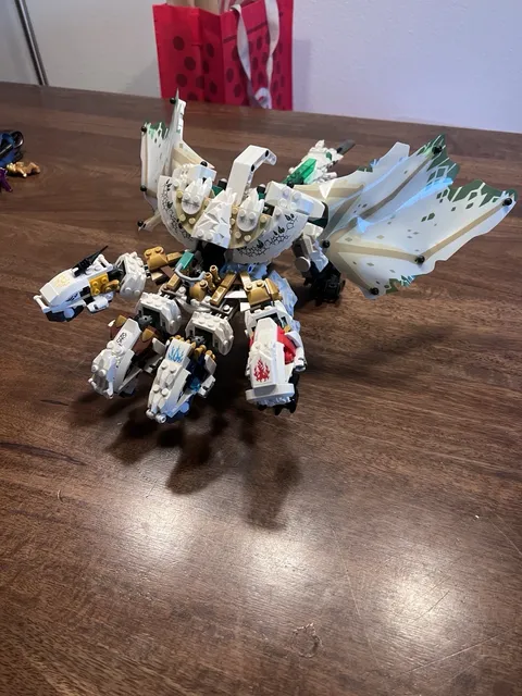 LEGO NINJAGO: The Ultra Dragon (70679)