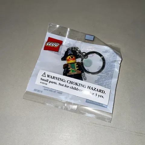 New Lego System Pirates Captain Red Beard Roger Minifigure Keychain 3983
