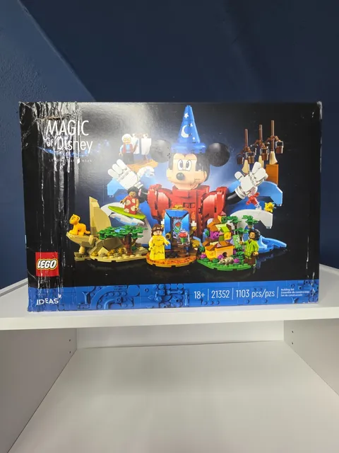 LEGO Ideas: Magic of Disney (21352)