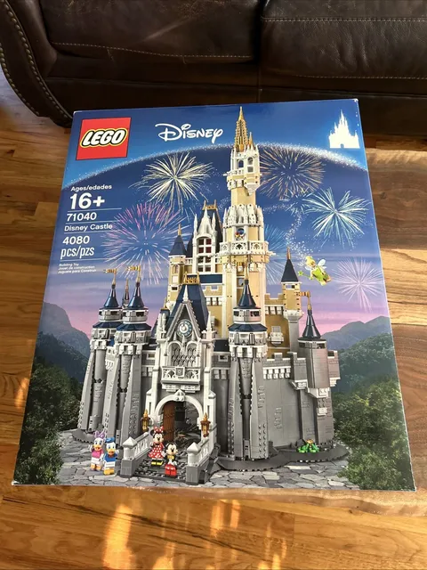 LEGO 71040 The Disney Castle - Brand New Sealed Box, Retired 2016 Set