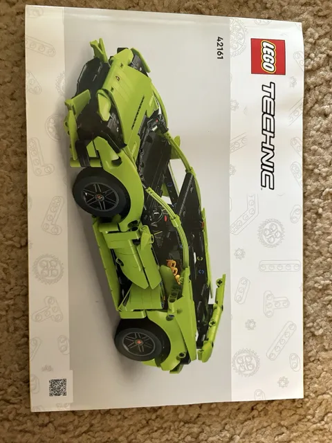 LEGO TECHNIC: Lamborghini Hurac�N Tecnica (42161)