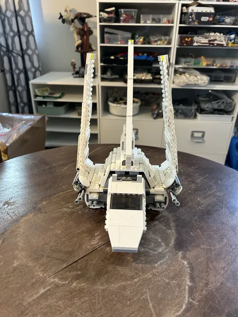 LEGO Star Wars: Imperial Shuttle Tydirium (75094) Mostly complete Build