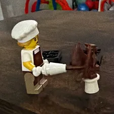 LEGO Minifigures Chocolatier series 29