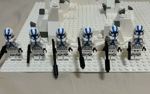 LEGO Star Wars Clone Trooper Minifigure Lot - 501st - 6x No Helmet Holes