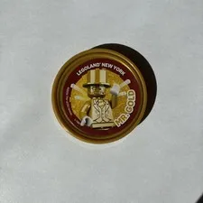 2026 NY Legoland Mr GOLD POP Badge (Rare)
