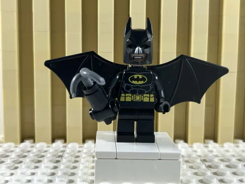 Lego Batman 10937 Black Wings / Grappling Hook￼ - DC Super Heroes Minifigure