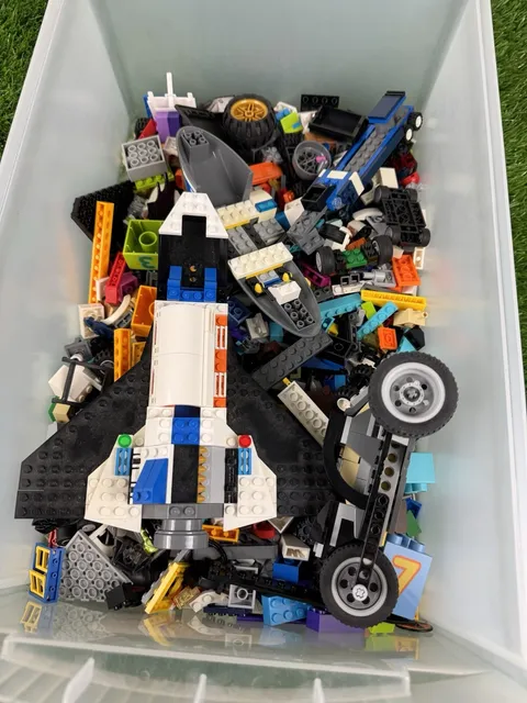 3lb 2oz LOT Loose Legos Mixed Multi Color Sizes Pieces Partial Shuttle Wheels