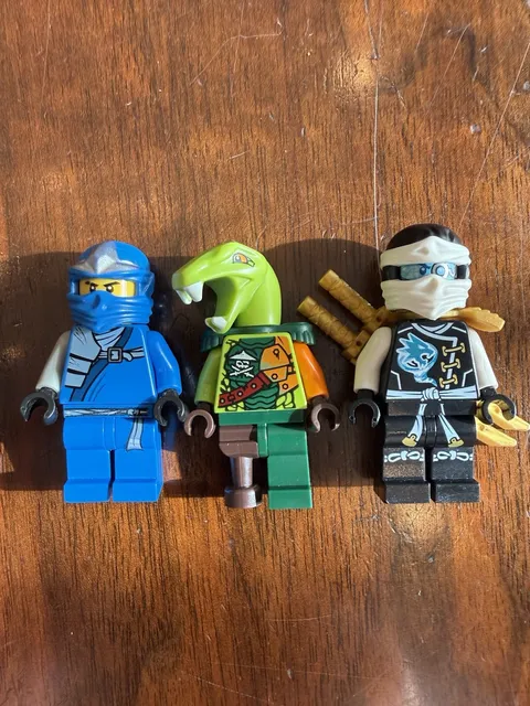 LEGO NINJAGO Minifigure Lot of 3 Zane Skybound, Clancee, Jay Zx (with crack)