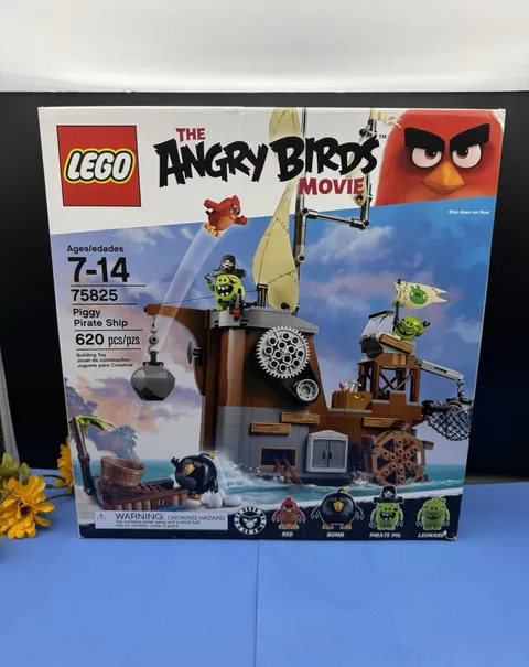 LEGO The Angry Birds Movie 75825 Piggy Pirate Ship 100% Complete w/Box No Manual