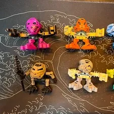 LEGO BIONICLE Matoran BIONICLE Parts Lot Multicolor figures & masks