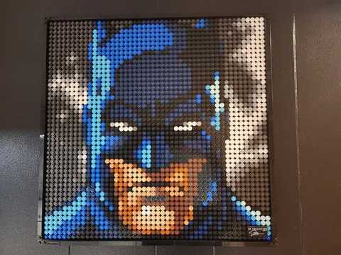 LEGO BATMAN 31205 JIM LEE ART includes extra studs