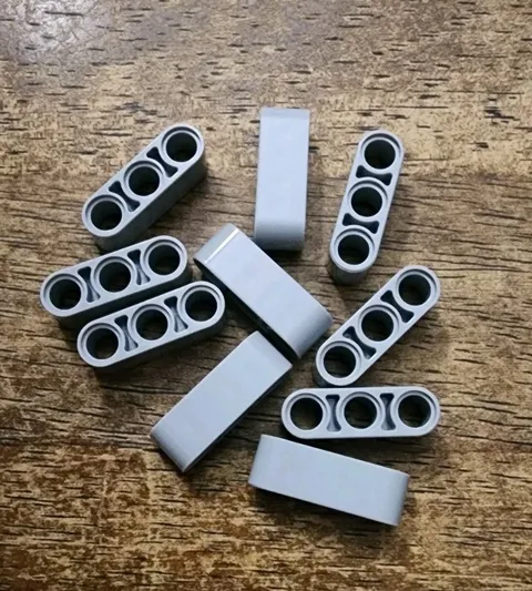LEGO Light Bluish Gray Technic, Liftarm, Thick 1 X 3 QTY 10. Part No. 32523