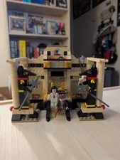 LEGO Indiana Jones: Indiana Jones and the Lost Tomb (7621)- EUC *Read Below*