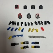 Vintage Lego Classic Space Specialty Parts Pieces Claw Magnet Lot Of 30+
