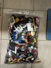 7.4 Pounds LEGO Bulk Random Parts Pieces & Bricks. Random Assortment
