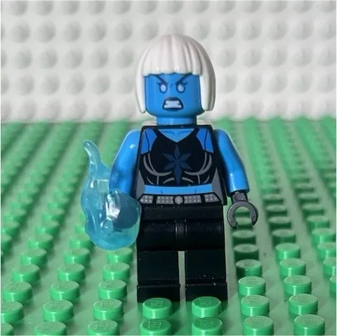 LEGO DC killer frost white hair Black Legs w/ Translucent Blue Arm/Hand