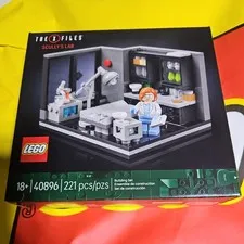 LEGO 40896 LEGO Ideas The X-Files Scully's Lab New Sealed