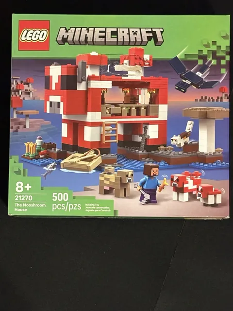 LEGO Minecraft The Mooshroom House 21270 Complete Set Steve 500 Pieces