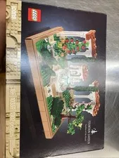 LEGO Icons: Fountain Garden New Sealed In Box (10359) Building Set 1,302 Pieces