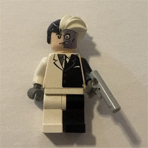 LEGO Two-Face Minifigure 2006
