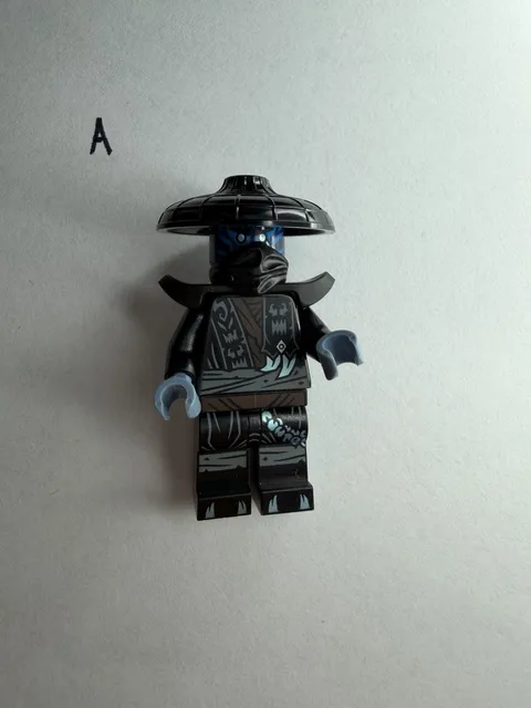 LEGO Ninjago Dragons Rising Season 3: Nokt Minifigure Forbidden Five Sword - 6+
