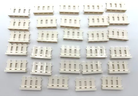 LEGO lot of 29 picket fences city town White building accessories
