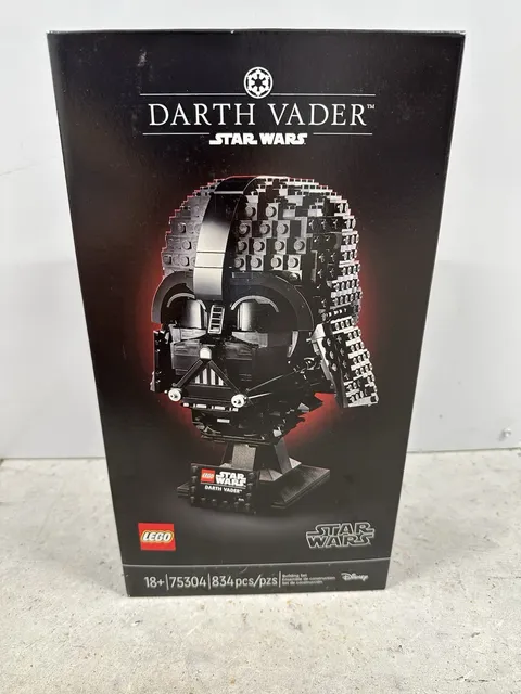 LEGO Star Wars: Darth Vader Helmet (75304) 834pcs Brand New + Factory Sealed