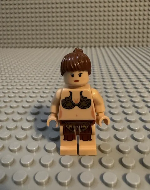LEGO Star Wars  Princess Leia Jabba's Slave Outfit Minifigure Sw0085a From 6210