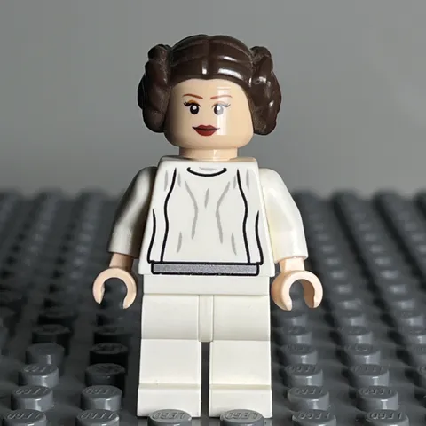 Lego Star Wars Princess Leia Minifigure SW0337 From Set 7965 - 3C