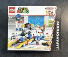 LEGO Super Mario: Mario Kart-Toad's Garage (72035)