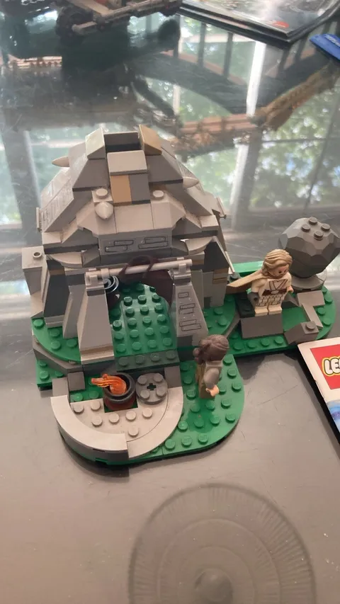 LEGO Star Wars: Ahch-To Island Training (75200)