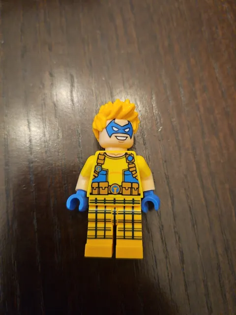LEGO DC Super Heroes - Justice League Trickster Minifigure
