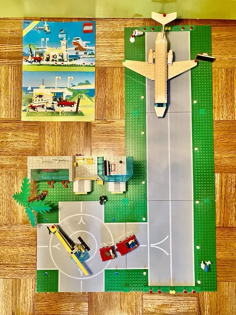 Lego Set #6396: International Jetport Airport Complete With Instructions