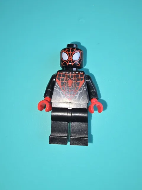 LEGO Marvel SPIDERMAN Miles Morales Black w/ Red Minifigure 76036 Sh190 EUC RARE