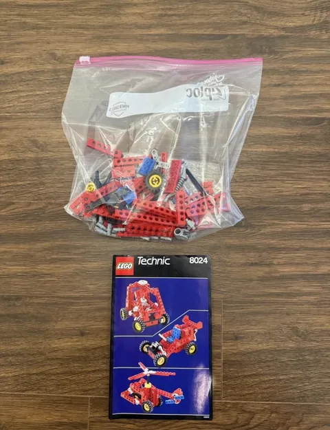 LEGO Technic 8024 Universal Set, Complete Set with Instructions
