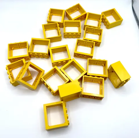 LEGO Large lot Yellow Window 1 x 4 x 3 - No Shutter Tabs inv.614