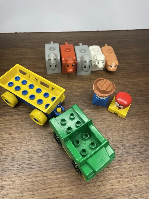 Lego Duplo Vintage -Vehicle, Wagon, Figures , Animals, replacement pieces