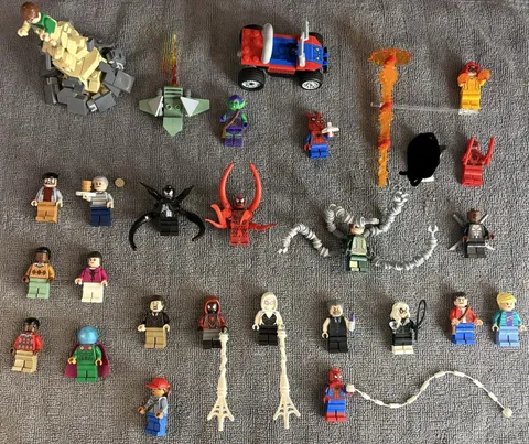 Lego Marvel: Daily Bugle Minifigures (76178) Unused Lot
