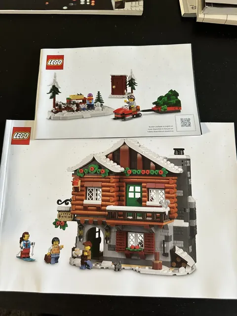 LEGO 10325 Alpine Lodge Instruction Manual 2023