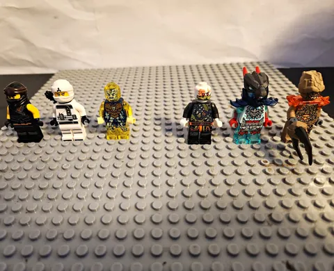 LEGO Minifigure Lot of 6 Assorted Ninja & Warrior Figures with Accessories