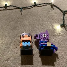 LEGO BrickHeadz Fishstick and Supply Llama Set Complete (Used)