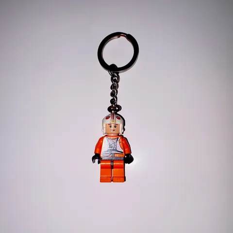 LEGO Star Wars Luke Skywalker Minifigure Key Chain Plastic/Metal, Age 6+