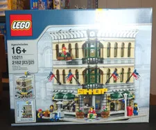 Lego 10211 Creator Grand Emporium - Brand New Sealed