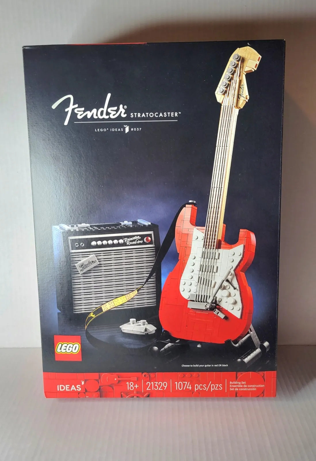 LEGO Ideas: Fender Stratocaster Guitar Speaker 21329 - New In Box 